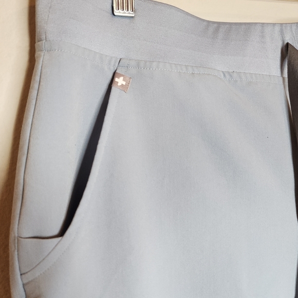Figs Dusty Blue Zamora Jogger Scrub Pants Womens Size XL PO# 3127 - Picture 14 of 16